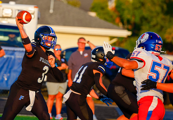 20250913dj WH at F FB