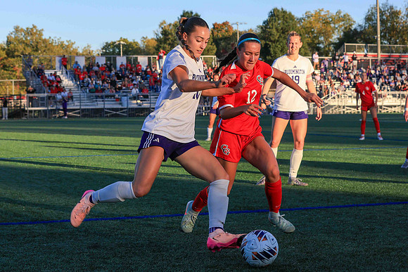 IHSAA Class 3A Girls Soccer State Tournament S13 S14 Regional Semifinal