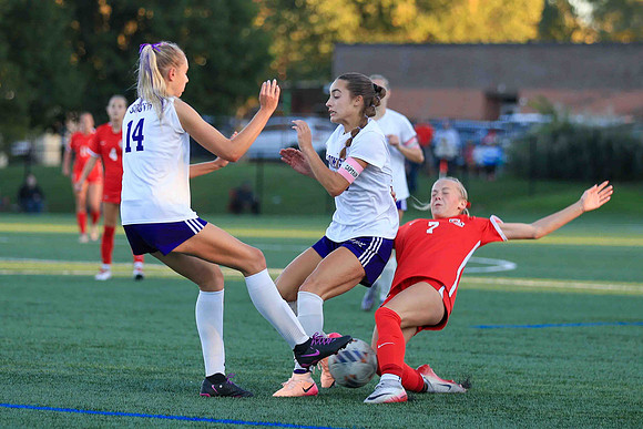 IHSAA Class 3A Girls Soccer State Tournament S13 S14 Regional Semifinal