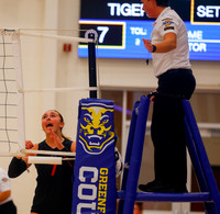 20251027dj CG Regional Volleyball