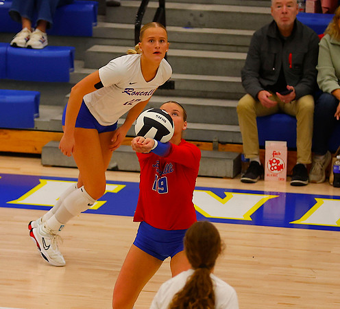 20251027dj Roncalli Regional Volleyball