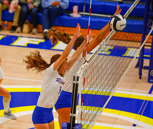 20251027dj Roncalli Regional Volleyball