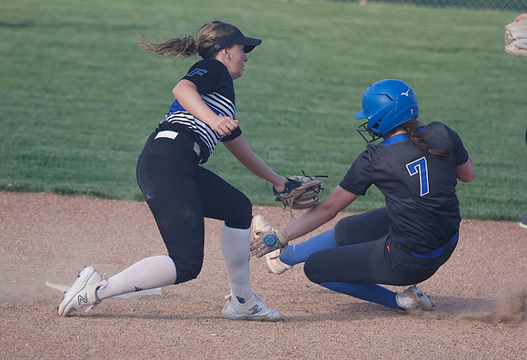 20240418dj FRK at WH Softball