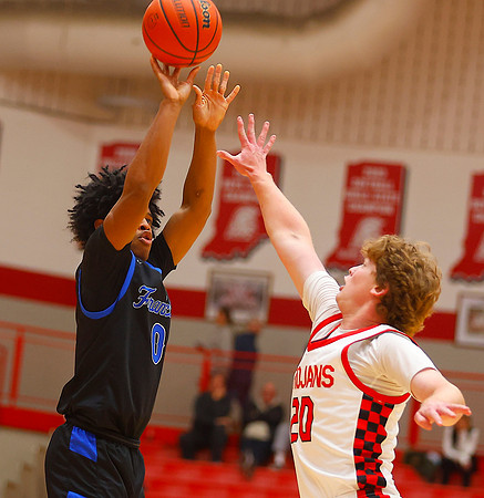 20251203dj FRK at CG Basketball