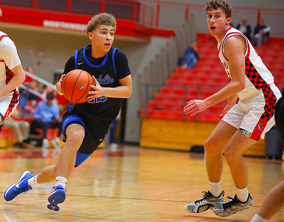 20251203dj FRK at CG Basketball