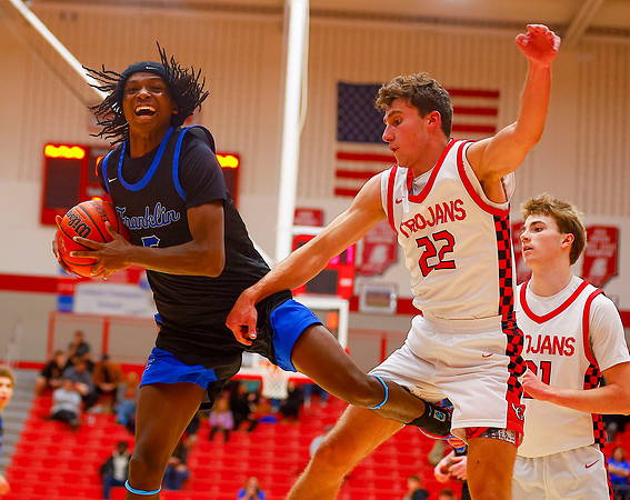 20251203dj FRK at CG Basketball