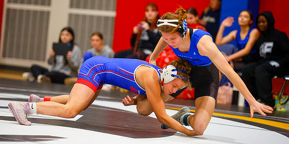 20251222dj JC Wrestling