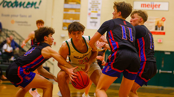 20260122dj IC at GRN Boys BB