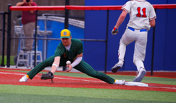 20260403dj GRN at IC Baseball