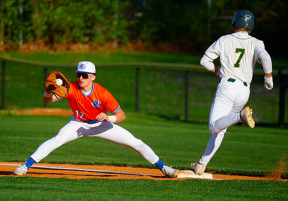 20260407dj WHT at GRN Boys Baseball