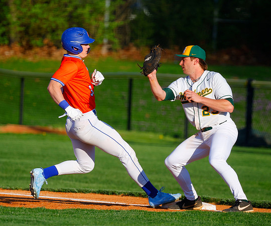 20260407dj WHT at GRN Boys Baseball