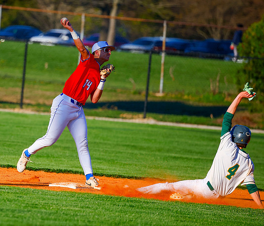 20260407dj WHT at GRN Boys Baseball