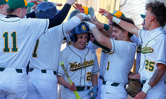 20260407dj WHT at GRN Boys Baseball