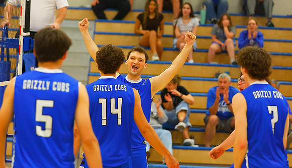 20260410dj FRK at WHT Boys VBall