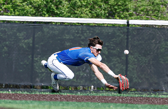 20260413dj WHT at CG Boys Baseball