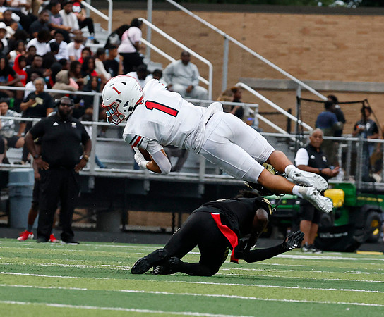 20250823dj CG vs WC FB