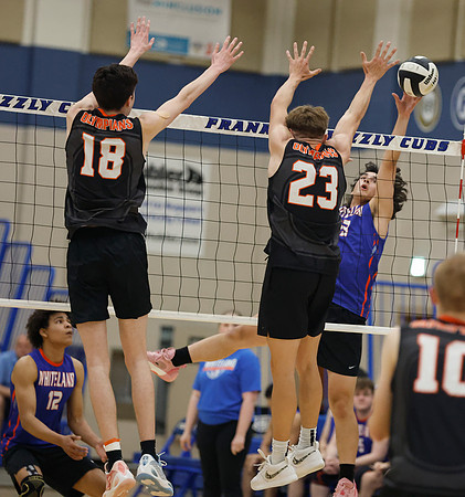20250516dj FRK VB Sectional