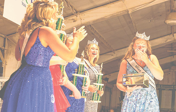 20250714dj Fair Queen