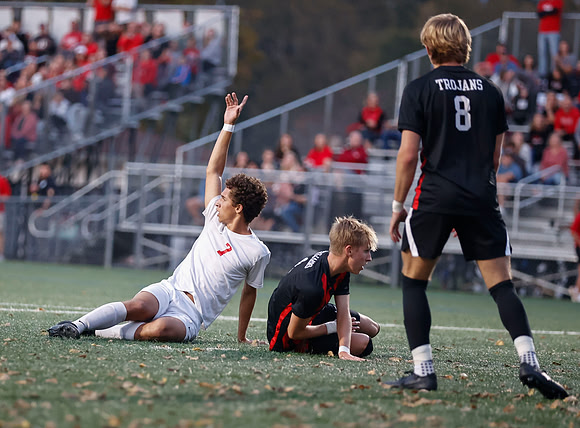 20241014dj EC at CG Sect Finals Boys Soccer