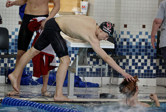 20220221dj-BOYS-SWIM-SECTIONAL