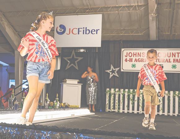 20250714dj Fair Queen